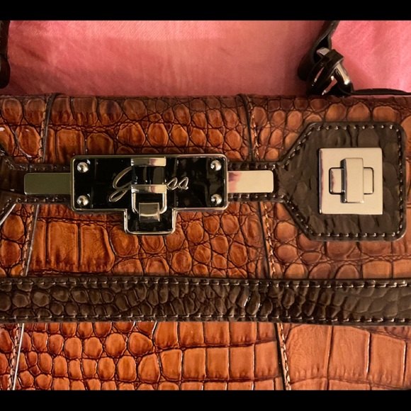 Guess patent leather handbag. Limited edition; used a few times. - Picture 2 of 5